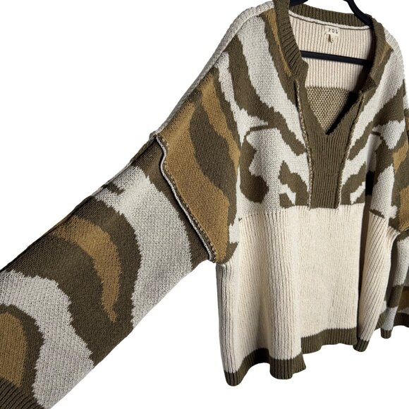 POL Olive & Ivory Oversized Cozy Chunky Knit Sweater Zebra Pattern Womens Large - Picture 5 of 10